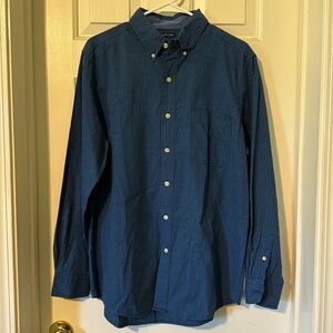 CHAPS easy care blue button down